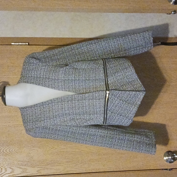Charlotte&Co tweed jacket - Picture 1 of 8